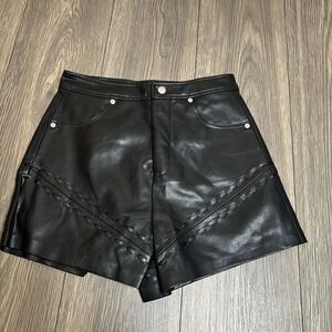 Blank Nyc Faux Leather Shorts Style Oqh Size 26 Black With Lacing